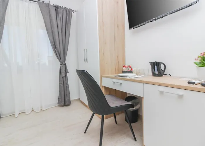 Rooms Zemunik