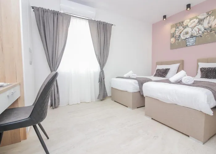 Rooms Zemunik