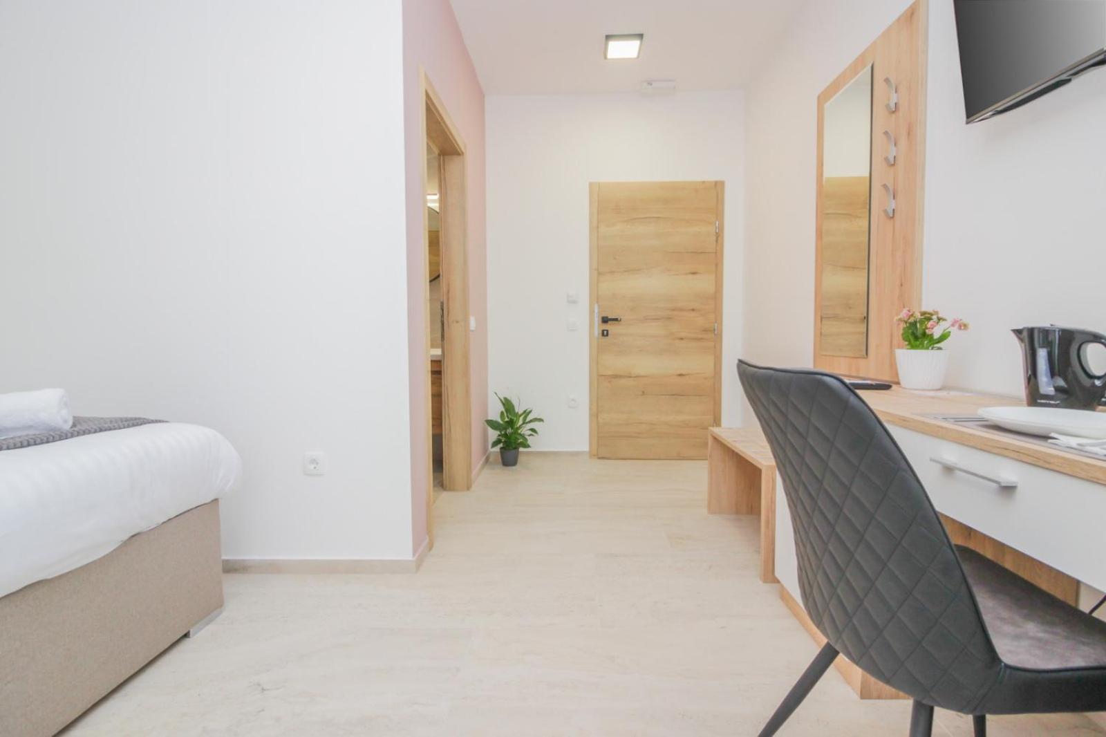Zemunik Apartment